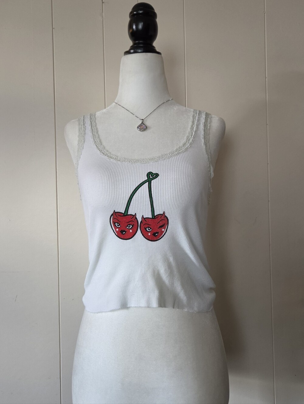 *rare* Brandy Melville | Ronnie Devil Cherries Ribbed Knit Tank Top 🍒